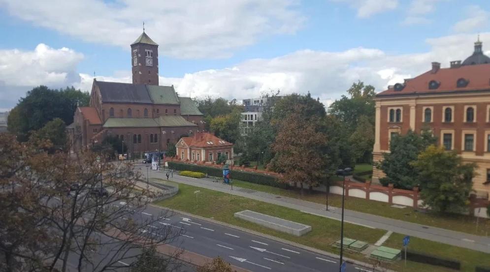 Room Tour Lubomirskiego 23 Krakow Luaran gambar